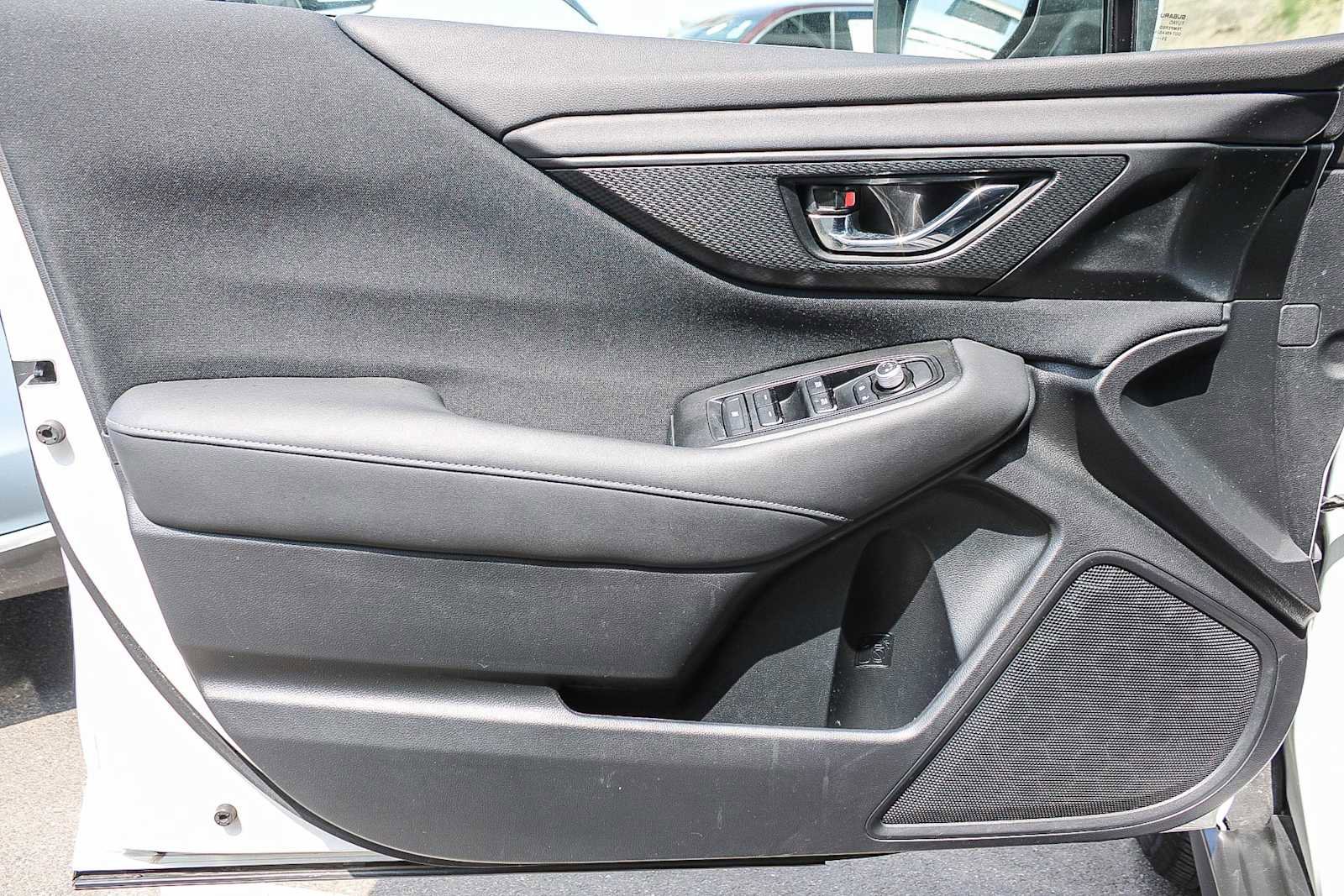 New 2025 Subaru Ascent Limited w/ Popular Package #2 image 20