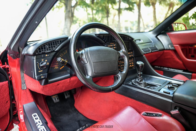 Used 1992 Chevrolet Corvette ZR-1 RWD image 37