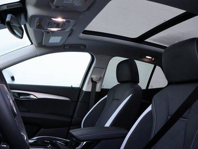 New 2025 Buick Envision Sport Touring image 38