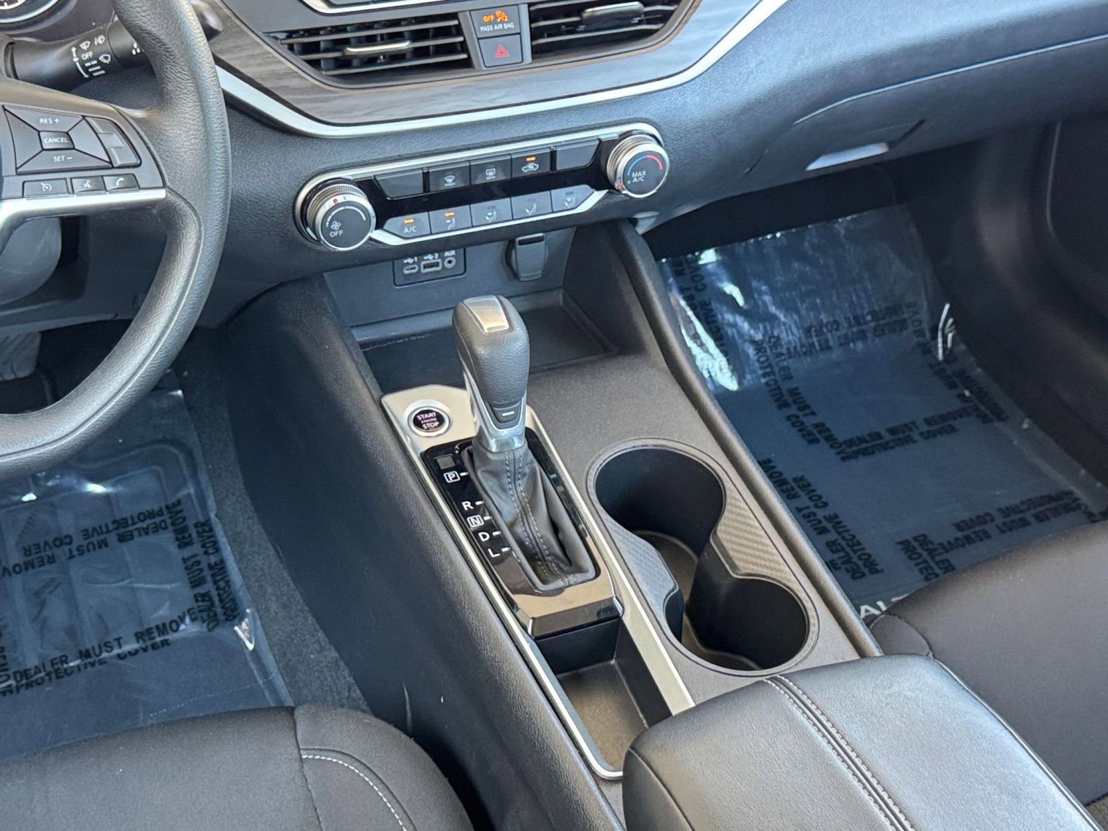 Used 2025 Nissan Altima 2.5 SV image 42