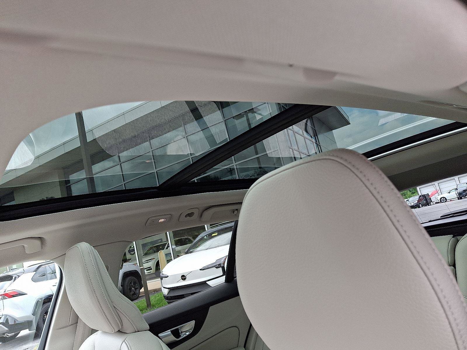 Certified 2024 Volvo V60 B5 Cross Country Plus w/ Protection Package Premier image 14