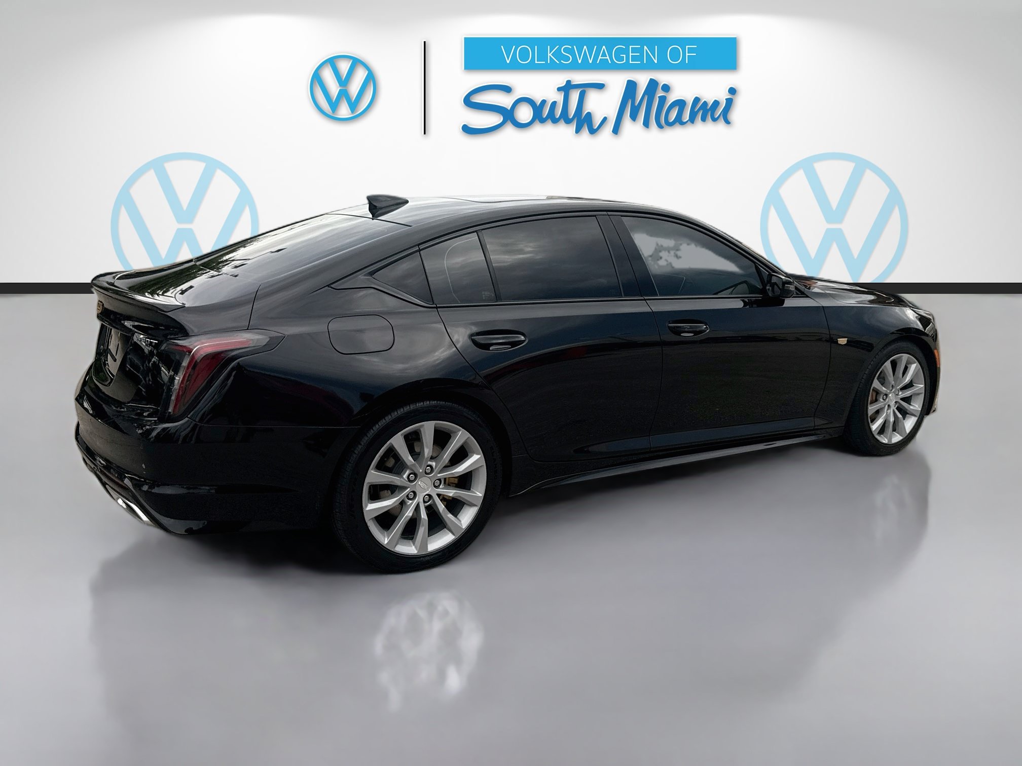 Used 2024 Cadillac CT5 Sport RWD image 7