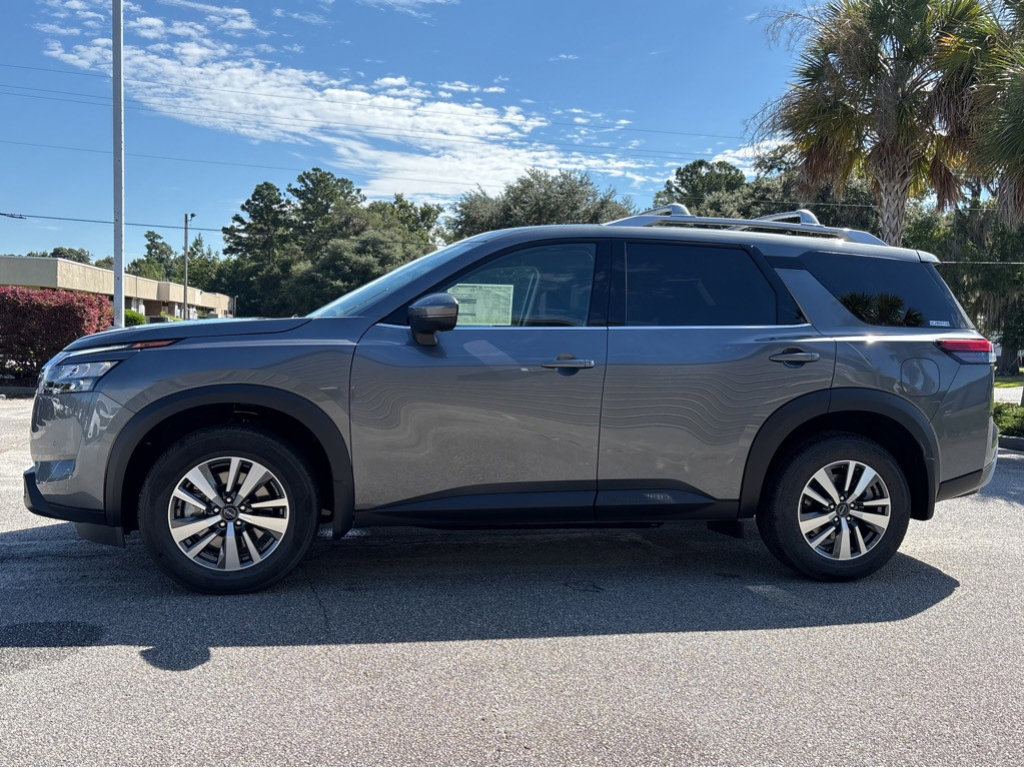 New 2026 Nissan Pathfinder SL w/ Cargo Package FWD image 31