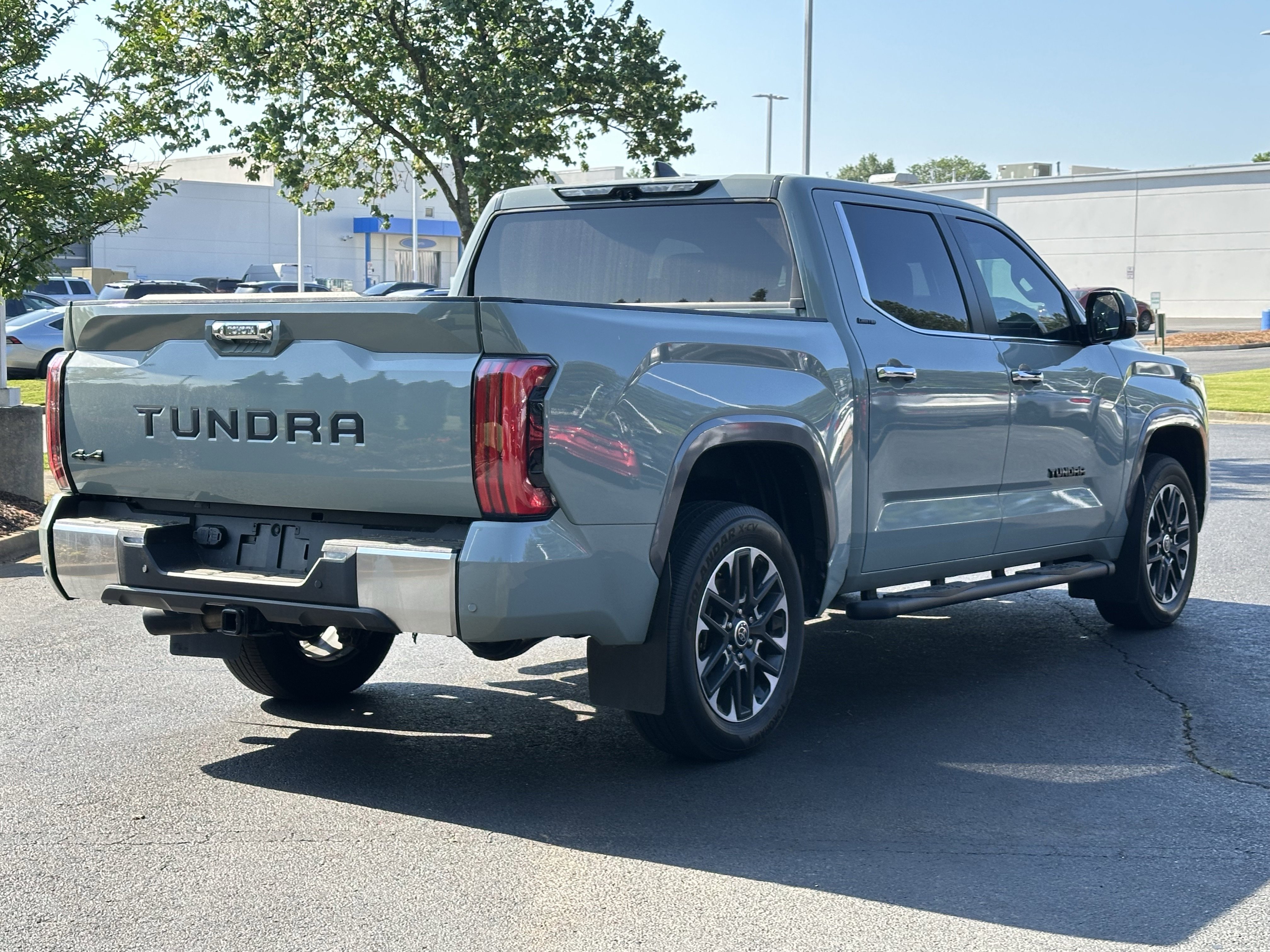 Used 2024 Toyota Tundra Limited AWD/4WD image 11