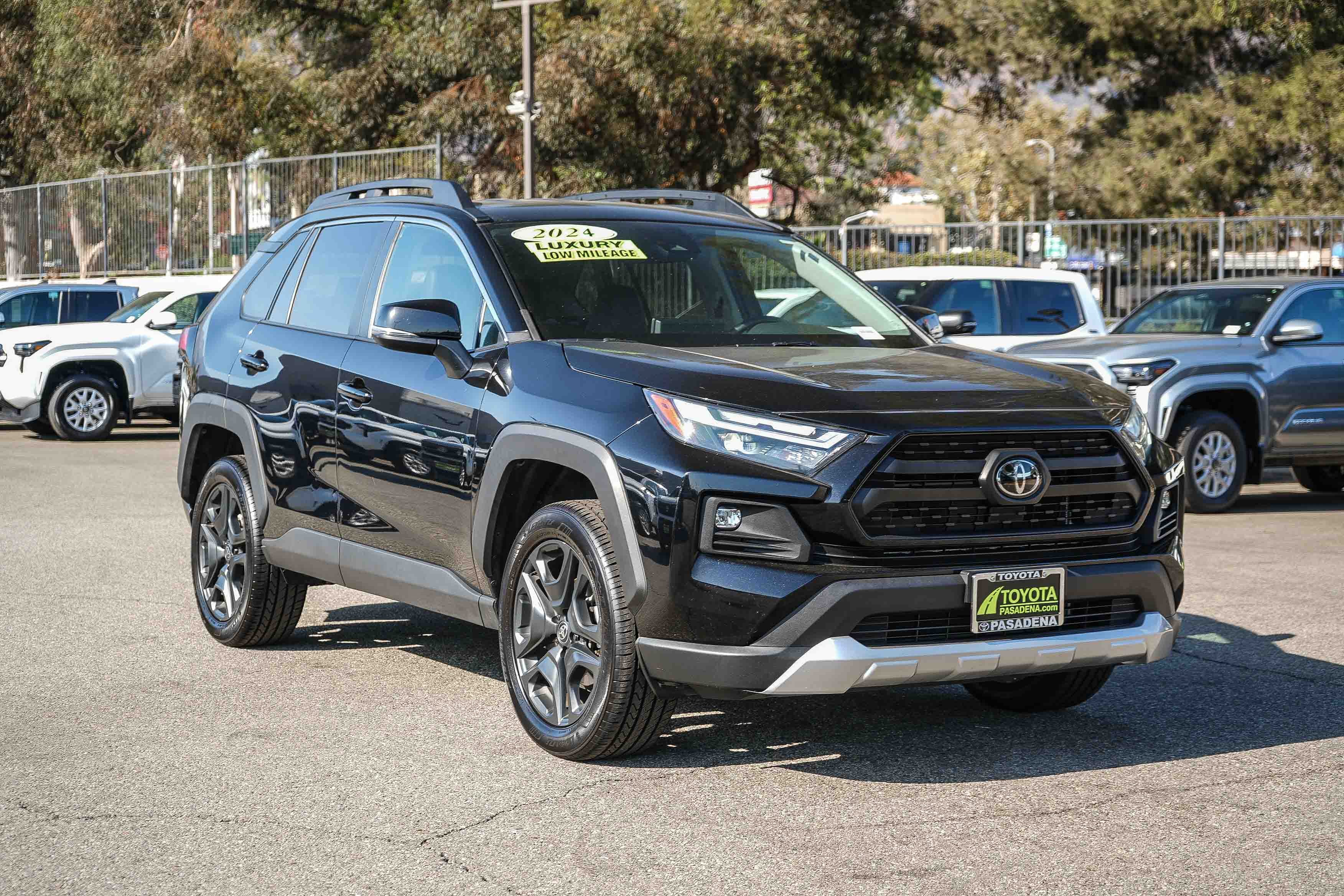 Used 2024 Toyota RAV4 Adventure AWD/4WD image 3