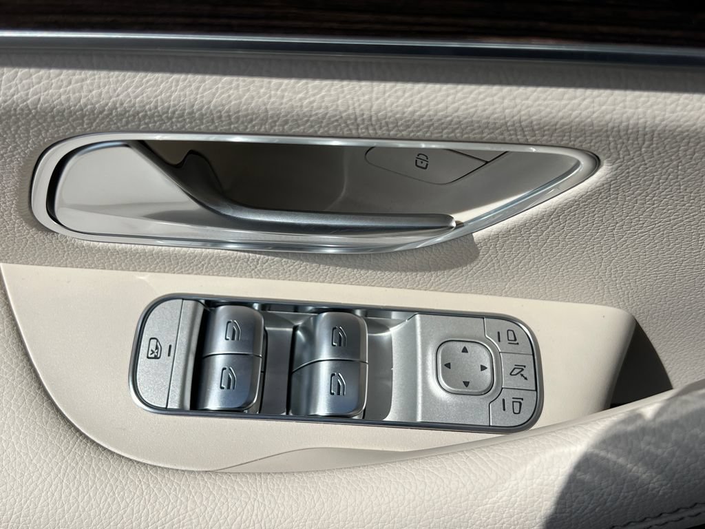 New 2026 Mercedes-Benz GLE 450 4MATIC image 11