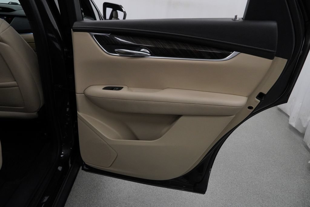 Certified 2019 Cadillac XT5 AWD image 27