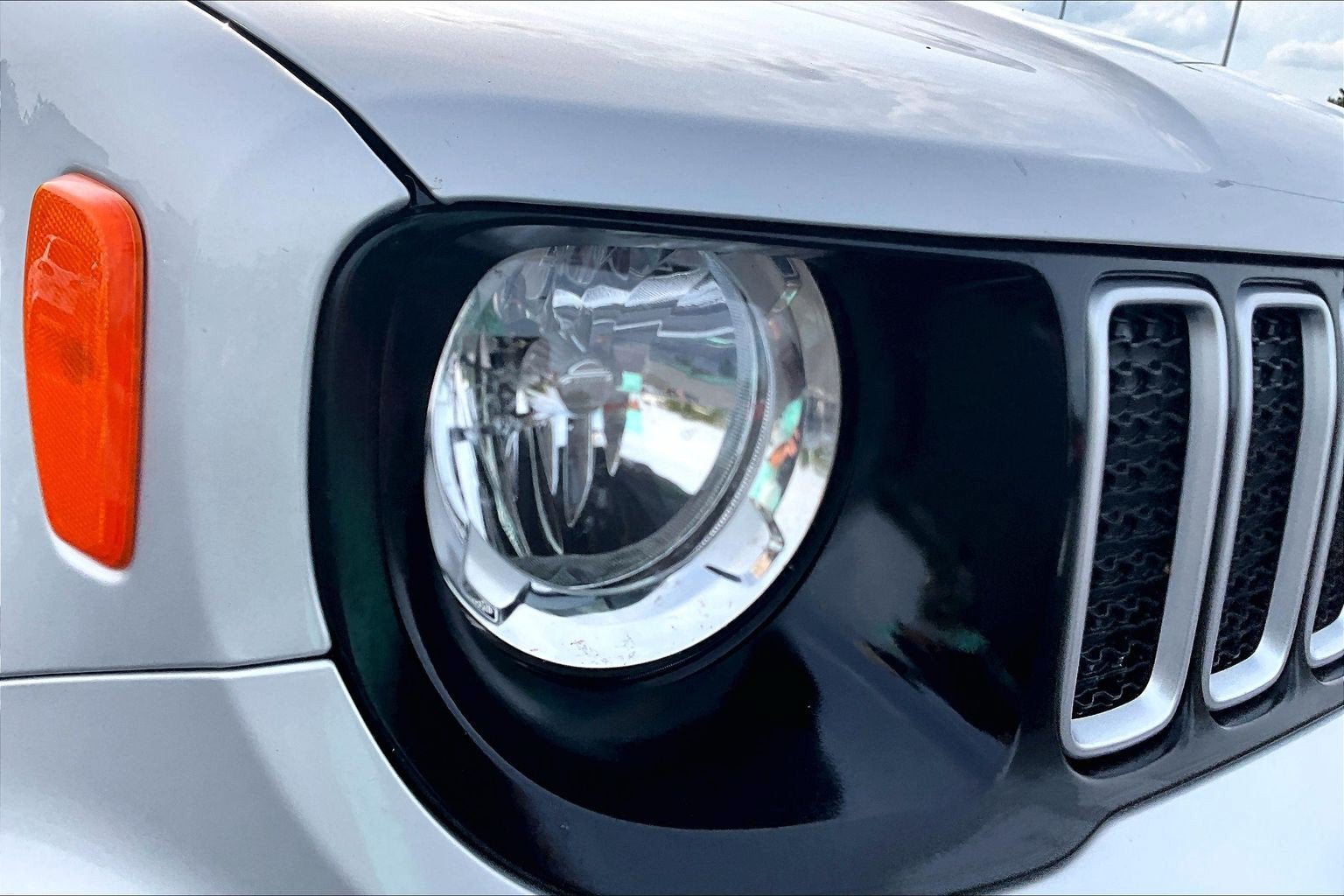 Used 2021 Jeep Renegade Latitude AWD/4WD image 26