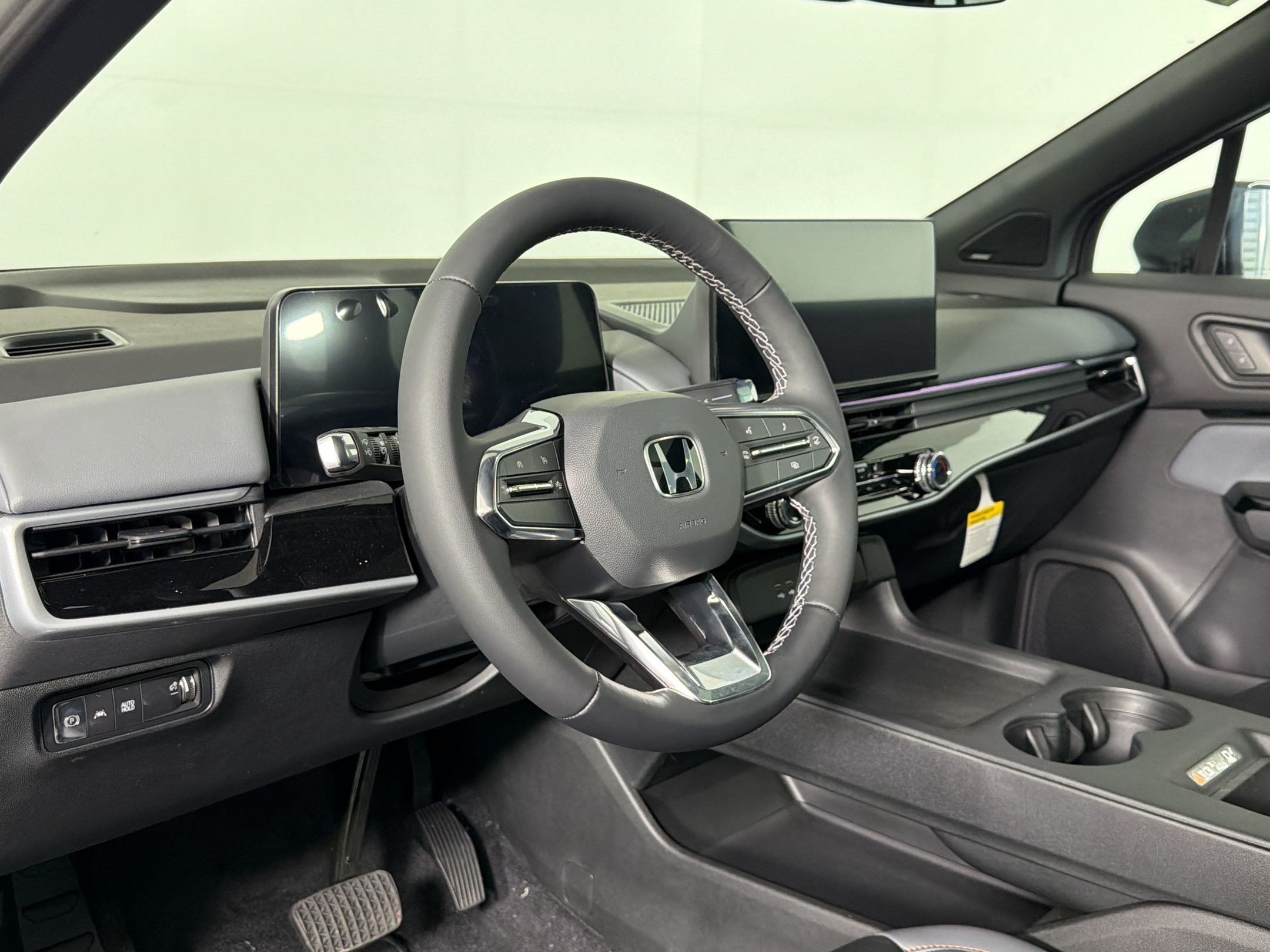 New 2026 Honda Prologue Touring image 3