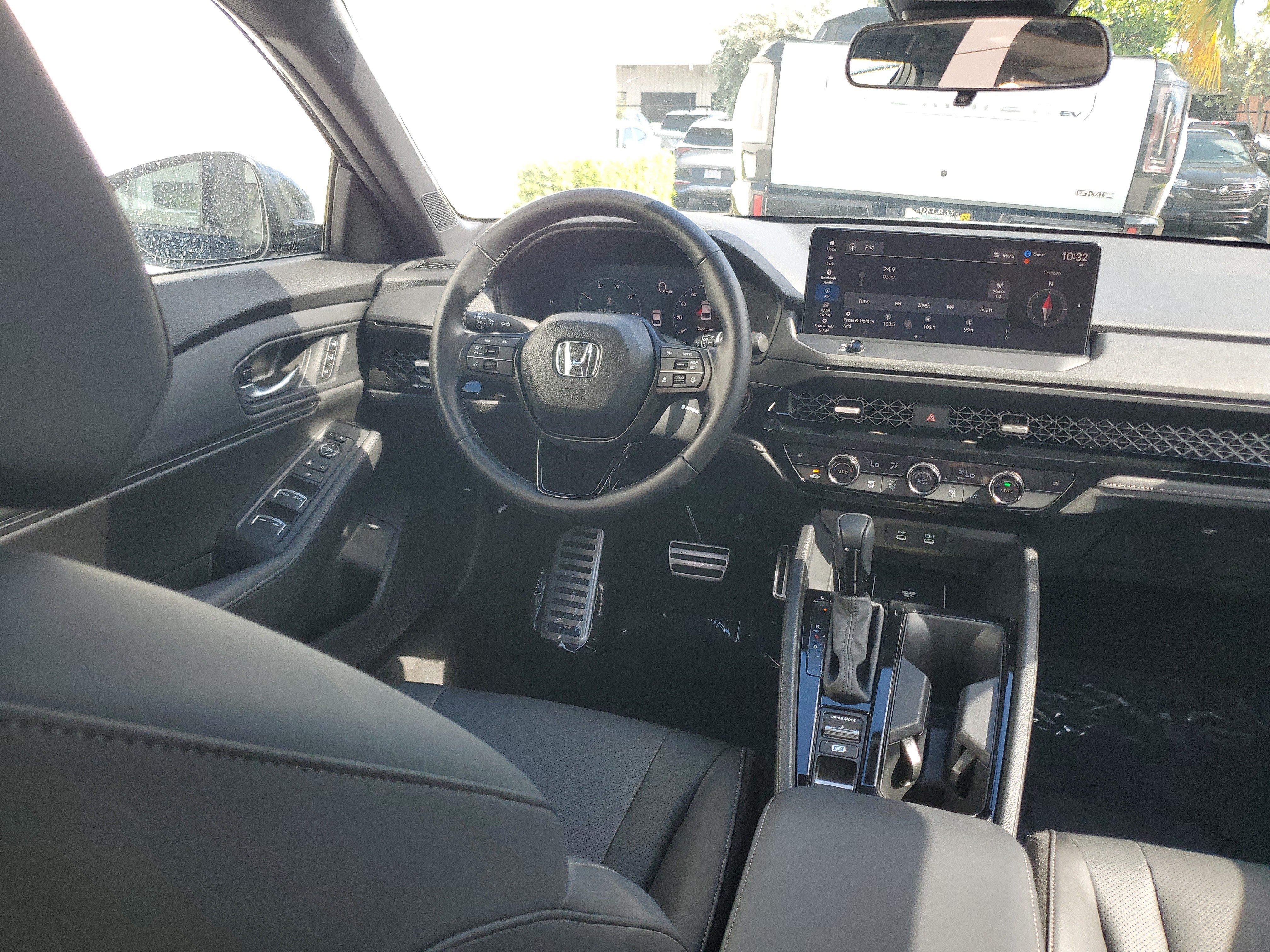Used 2025 Honda Accord Sport image 14