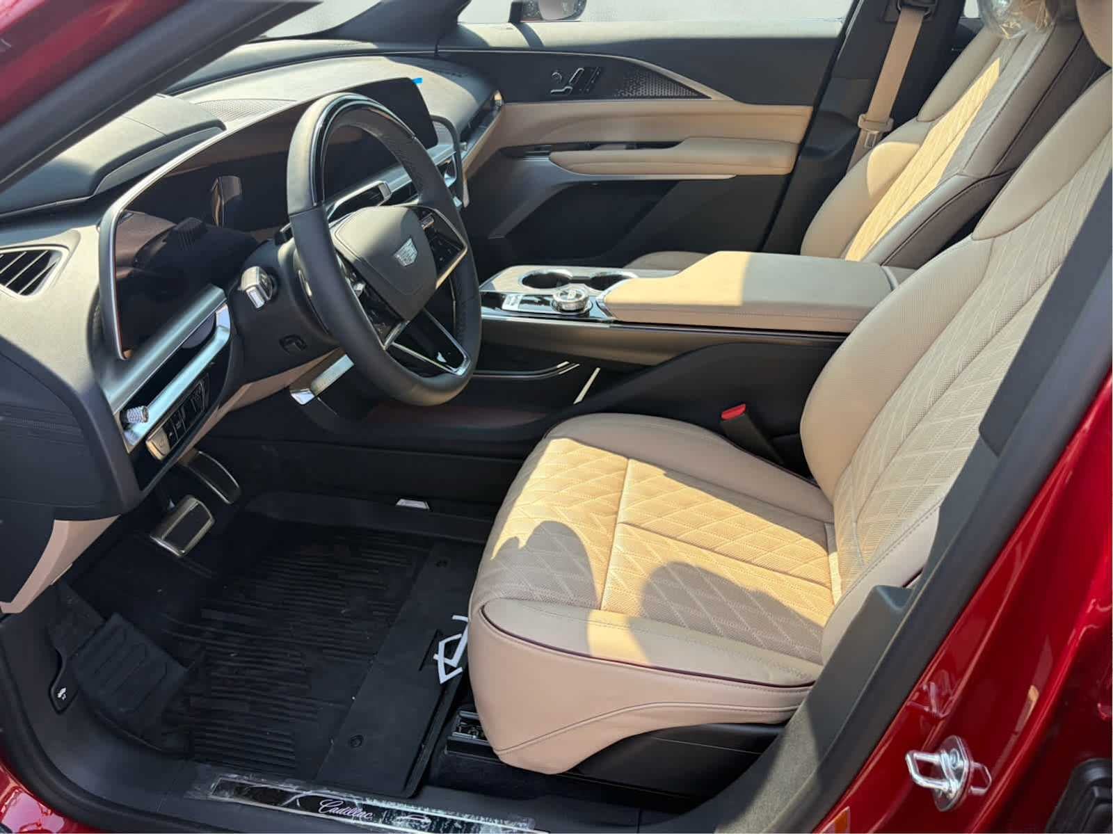 Used 2026 Cadillac Lyriq Signature Luxury w/ Nappa Leather Package AWD/4WD image 9