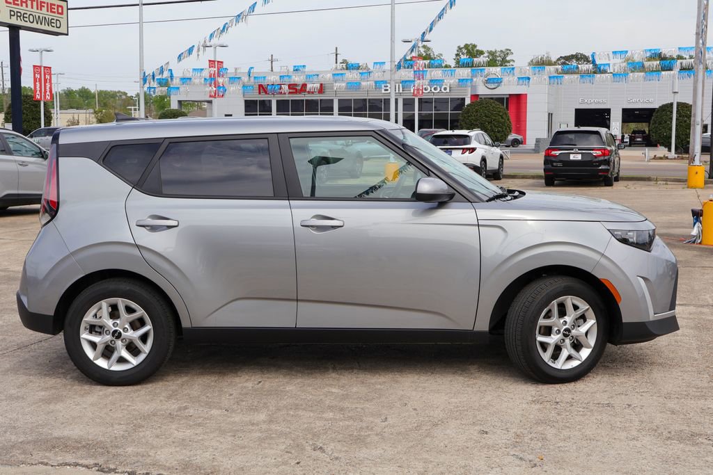 Used 2025 Kia Soul LX w/ LX Technology Package image 20