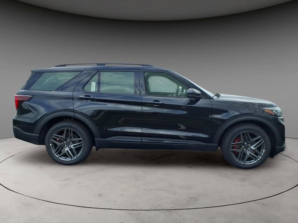 New 2026 Ford Explorer ST image 10
