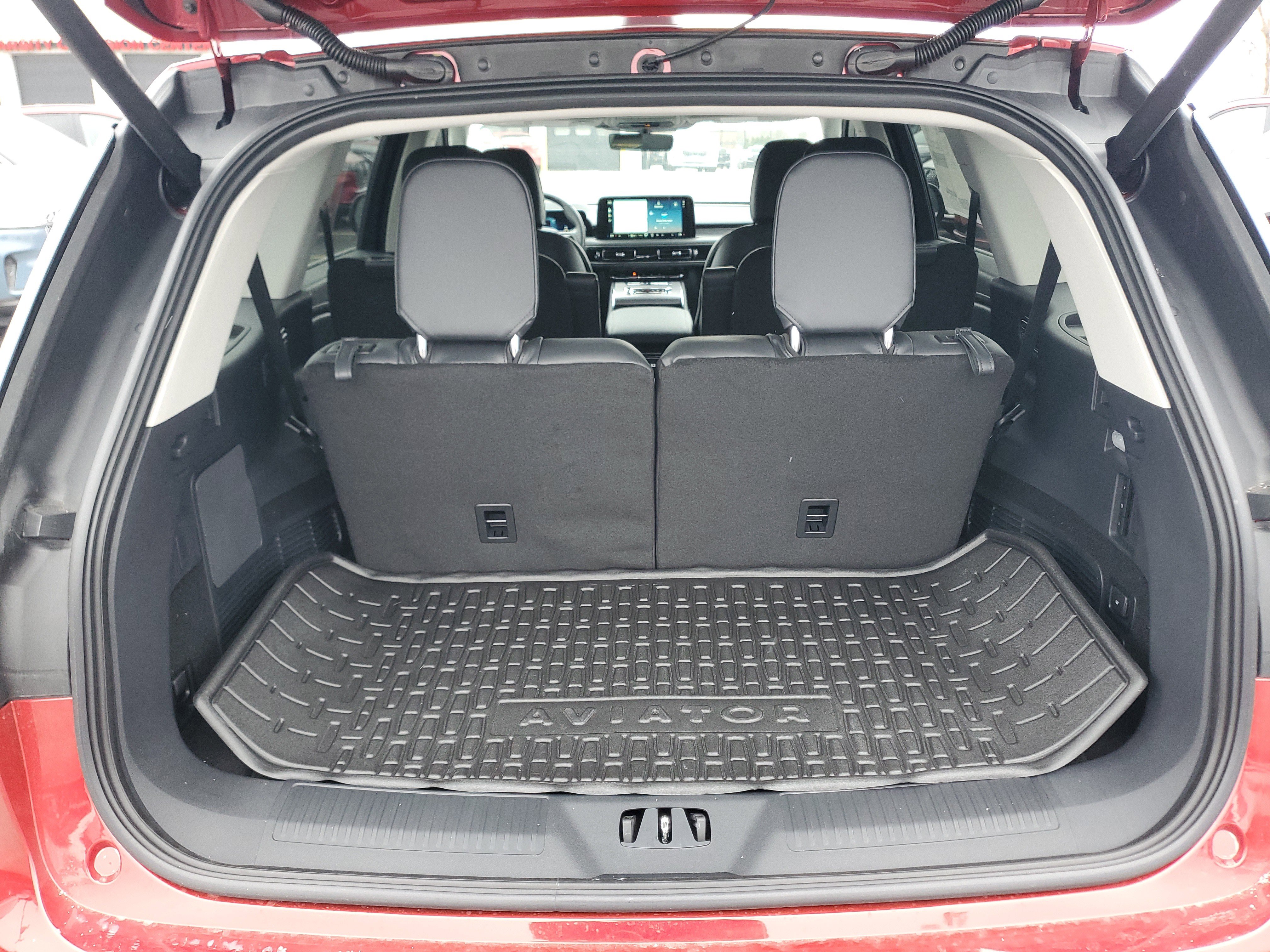 New 2026 Lincoln Aviator AWD image 28