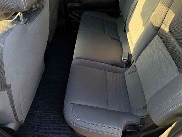 Certified 2023 Nissan Frontier SV w/ Midnight Edition Package RWD image 13