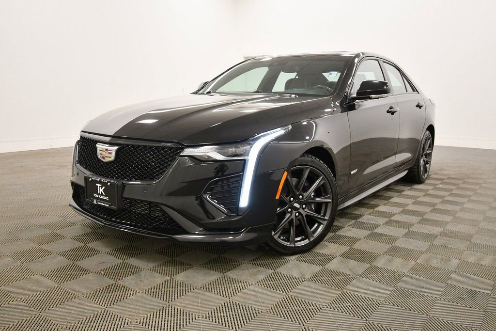 Used 2024 Cadillac CT4 V AWD/4WD image 2