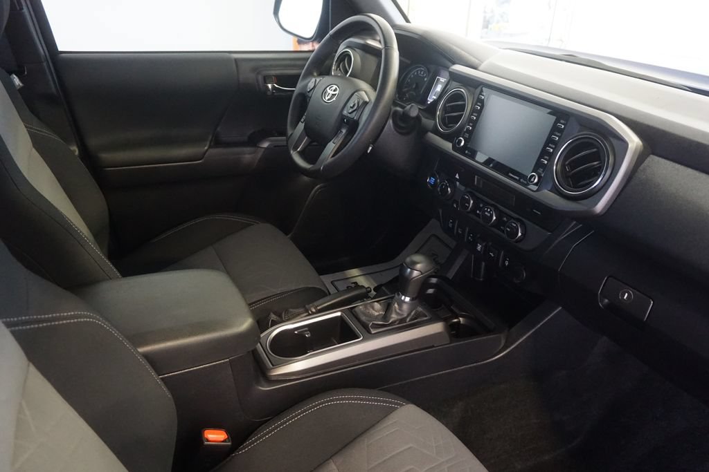 Certified 2023 Toyota Tacoma TRD Off-Road w/ Advanced Technology Package AWD/4WD image 26