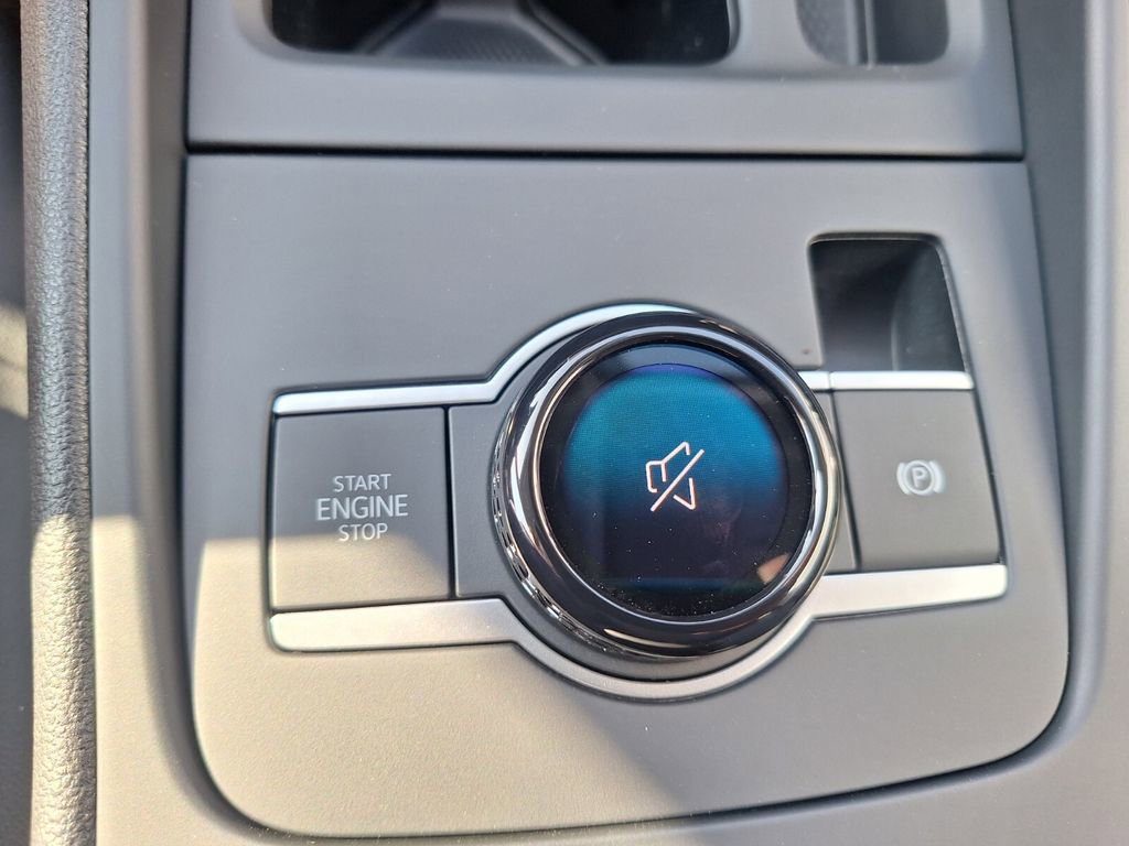 New 2026 Volkswagen Tiguan SE image 17