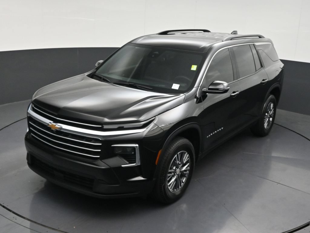 Used 2026 Chevrolet Traverse LT FWD image 21
