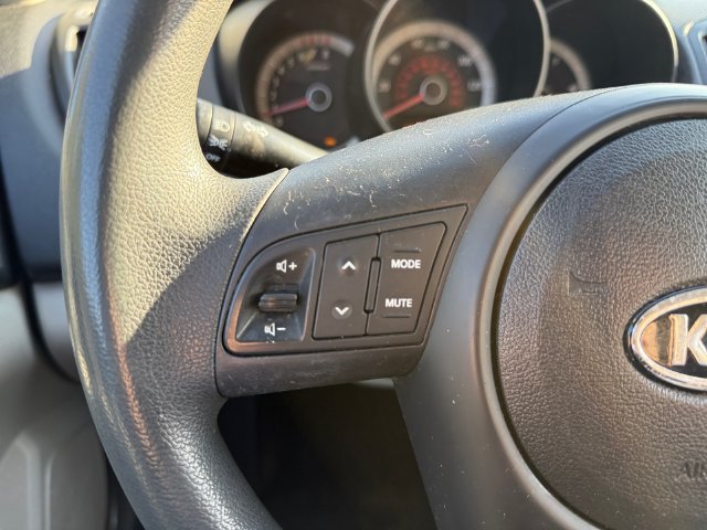 Used 2010 Kia Forte EX FWD image 23