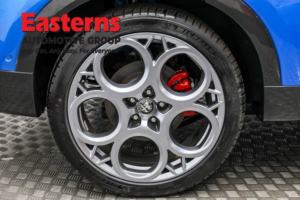 Used 2024 Alfa Romeo Tonale Veloce image 28