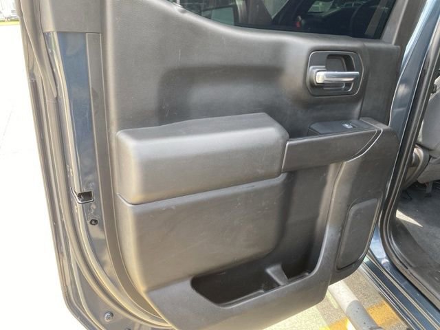 Used 2019 Chevrolet Silverado 1500 Custom Trail Boss w/ Custom Convenience Package AWD/4WD image 25