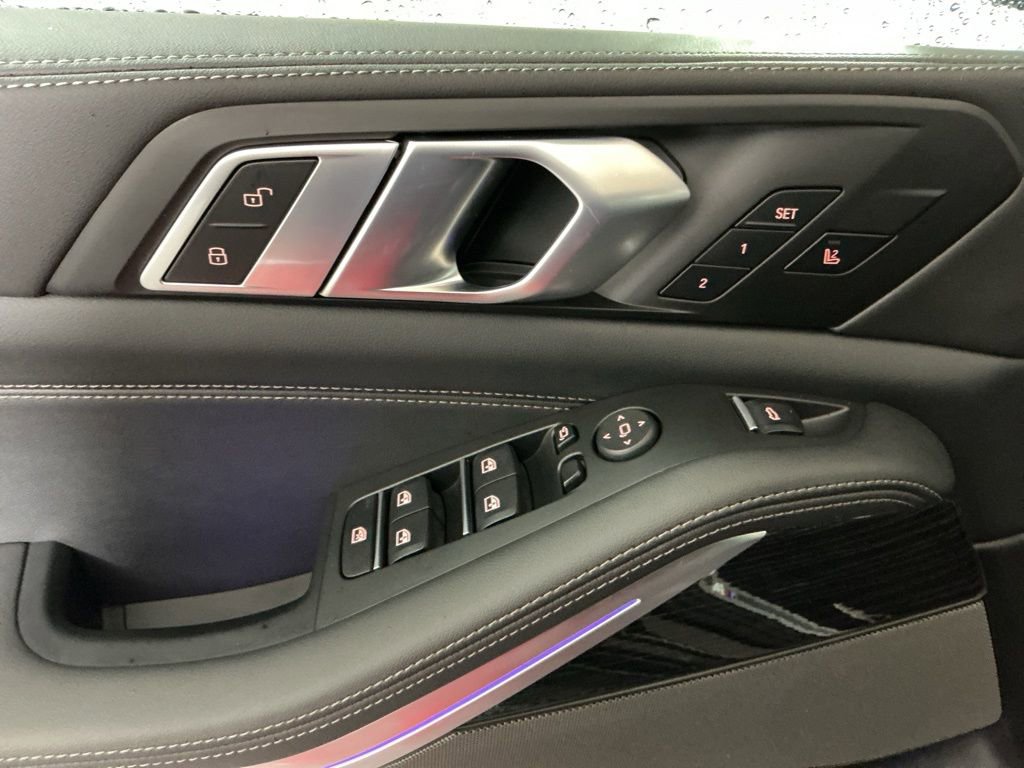 Certified 2026 BMW X5 sDrive40i w/ M Sport Package RWD image 18
