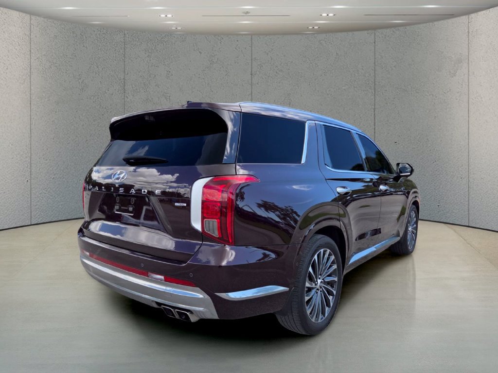 Used 2023 Hyundai Palisade Calligraphy AWD/4WD image 5