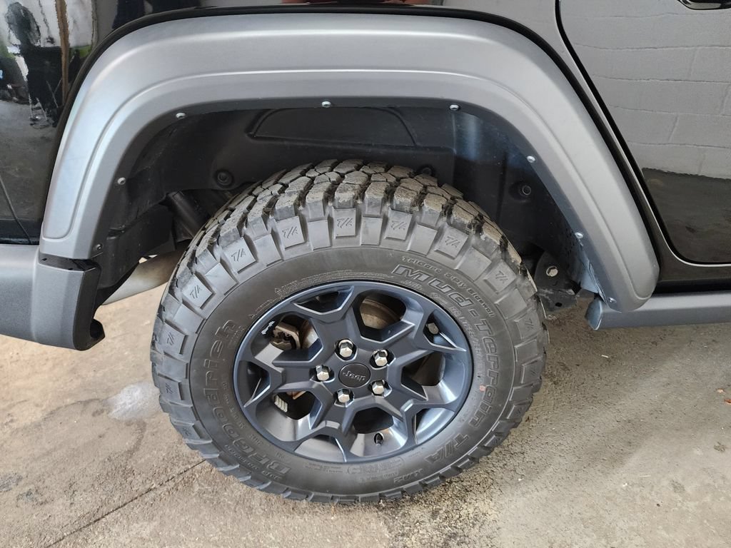 Used 2023 Jeep Wrangler Unlimited Sport AWD/4WD image 36