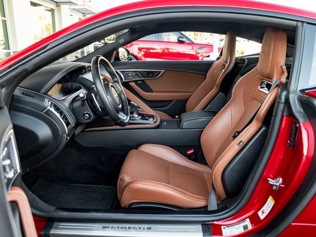 Used 2021 Jaguar F-TYPE Coupe image 15