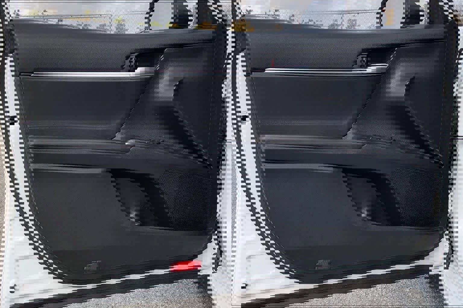 Used 2023 Toyota Camry SE image 20