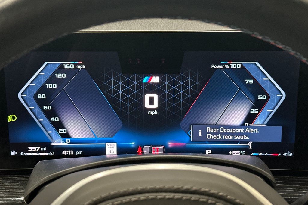 Certified 2025 BMW X7 M60i AWD/4WD image 31