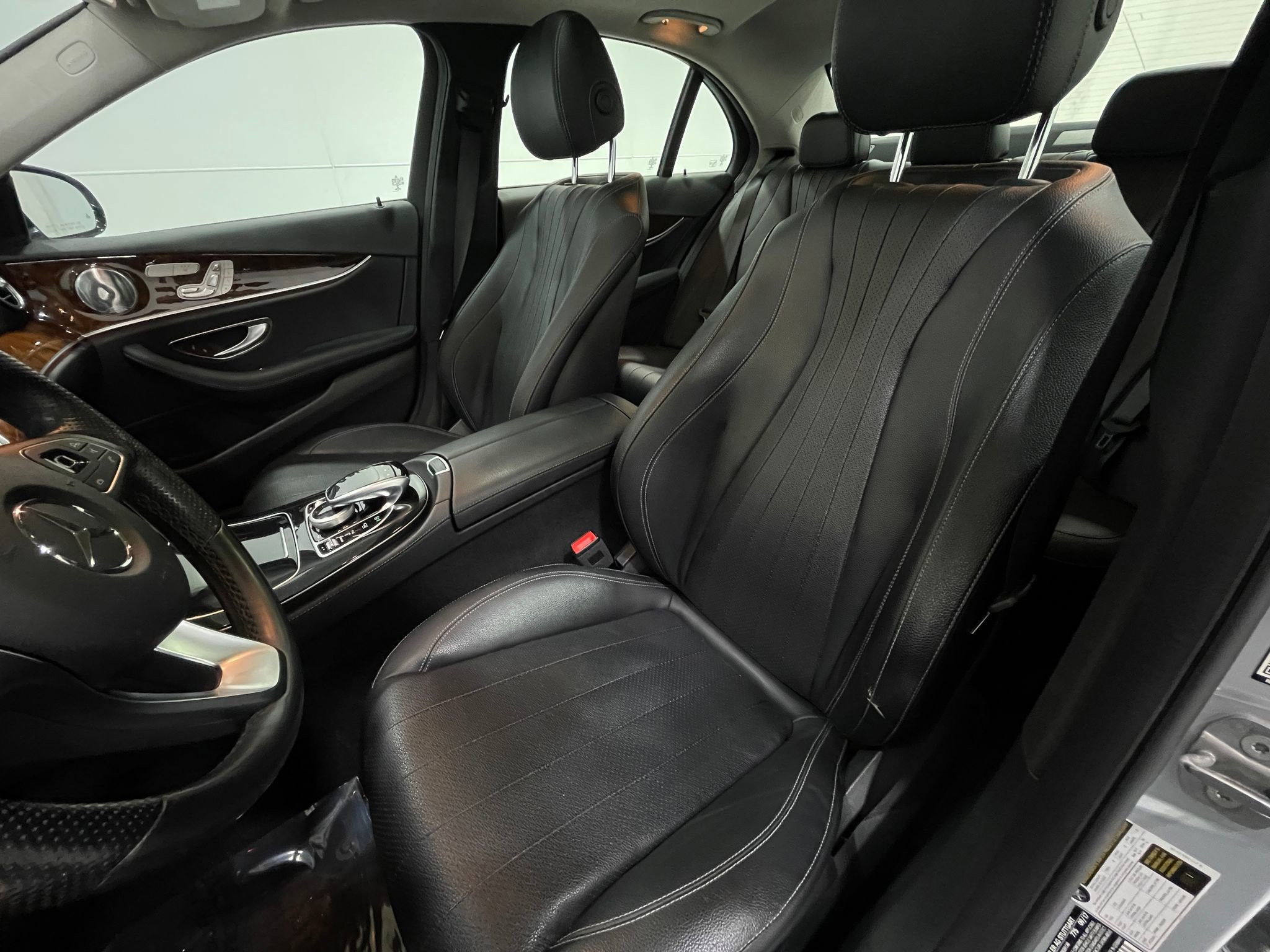 Used 2018 Mercedes-Benz E 300 E 300 image 15