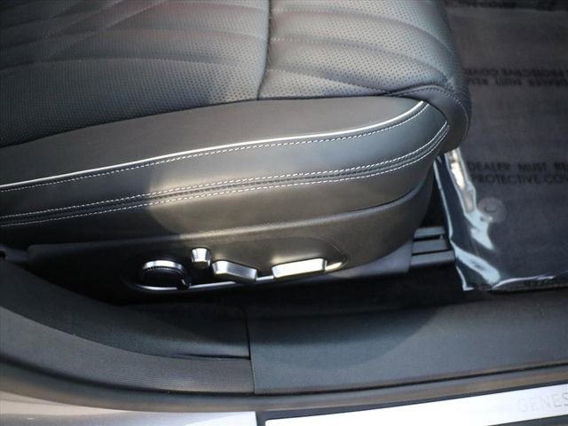 Used 2023 Genesis G90 3.5T image 9