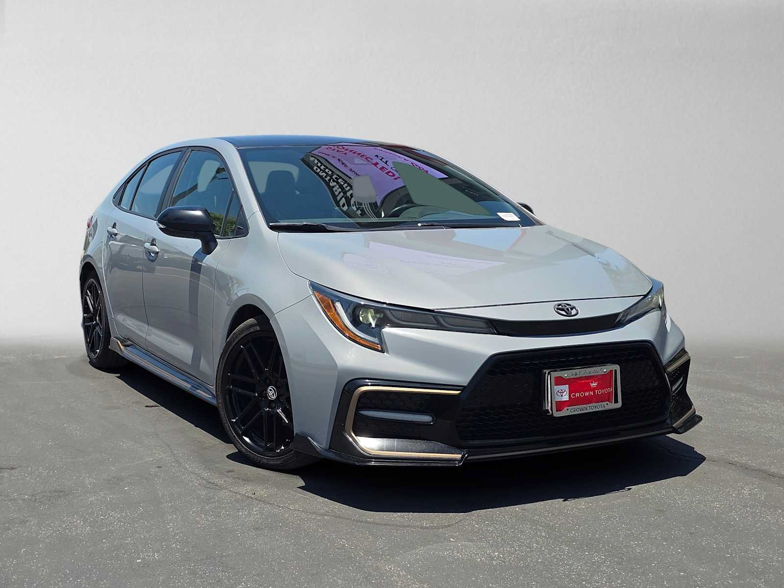 Used 2022 Toyota Corolla SE FWD image 1