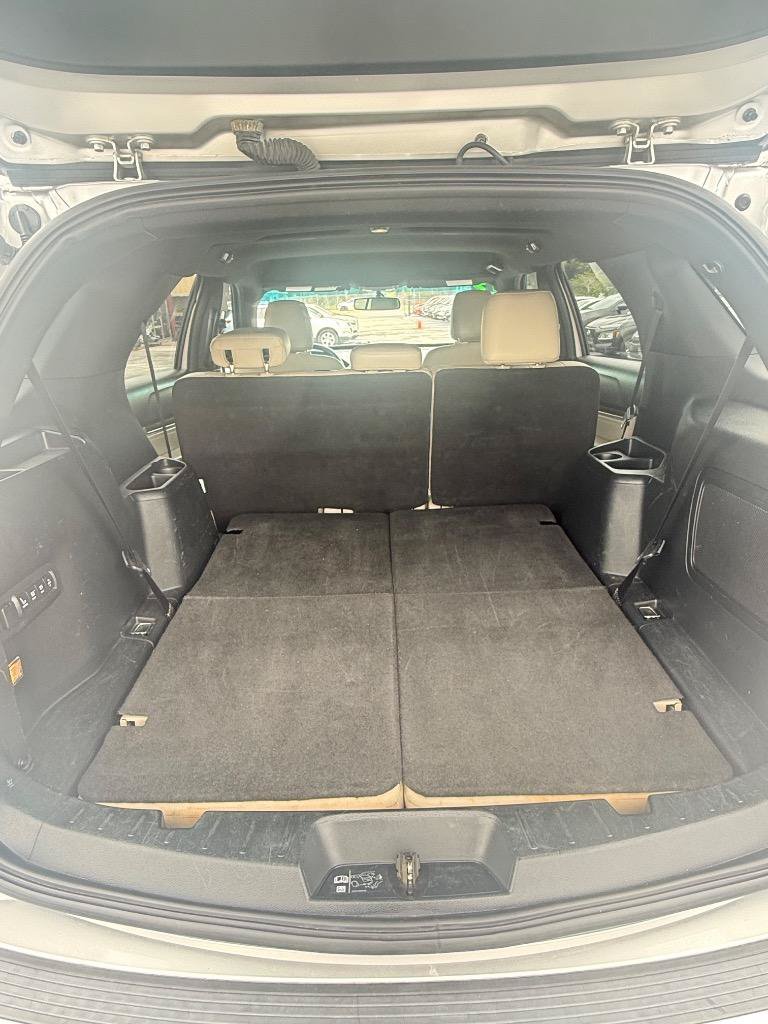 Used 2019 Ford Explorer Limited w/ Class III Trailer Tow Package FWD image 10