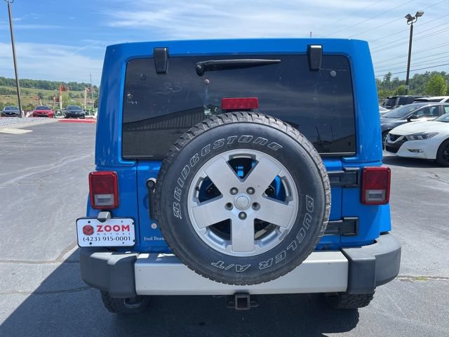 Used 2011 Jeep Wrangler Unlimited Sahara w/ Dual Top Group AWD/4WD image 7