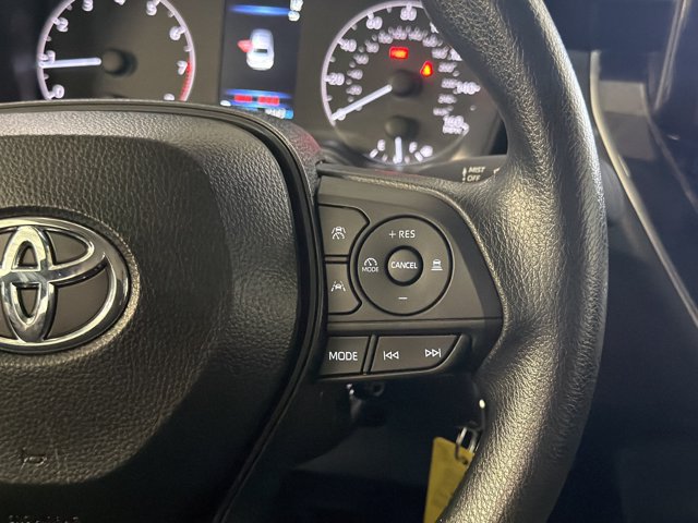 Used 2025 Toyota Corolla LE FWD image 30