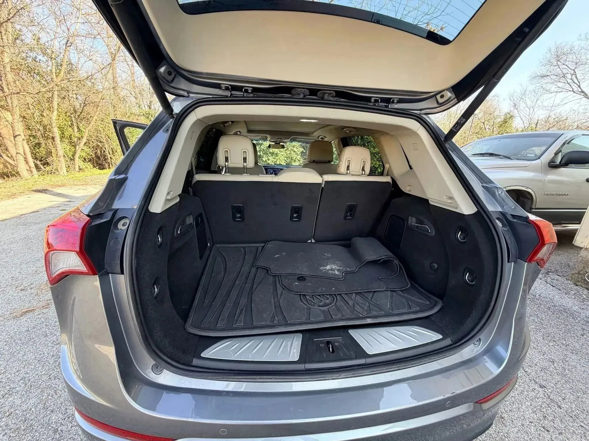 Used 2020 Buick Envision Preferred image 21