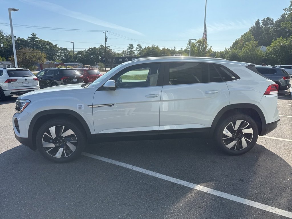 New 2026 Volkswagen Atlas Cross Sport SE image 4