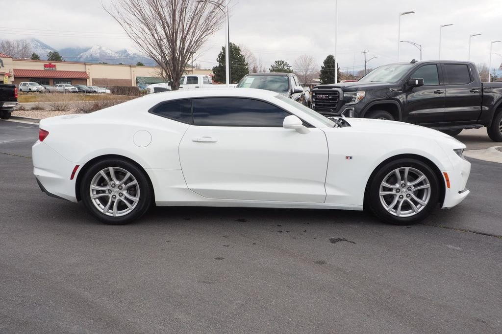 Used 2020 Chevrolet Camaro LS image 4