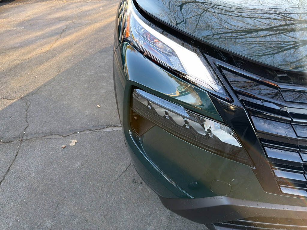 New 2026 Nissan Rogue Dark Armor image 10