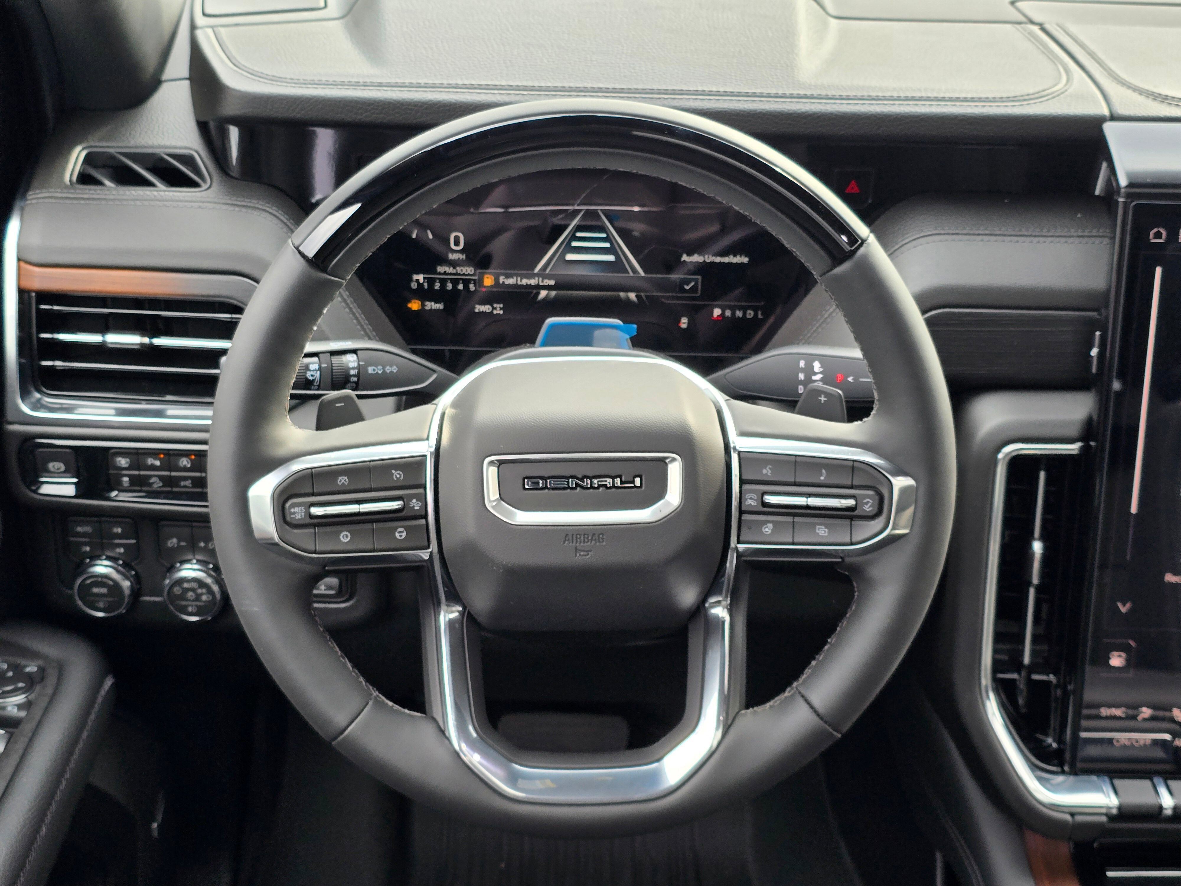 New 2026 GMC Yukon Denali w/ Denali Reserve Package image 17