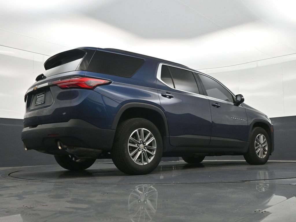 Used 2023 Chevrolet Traverse LT FWD image 28