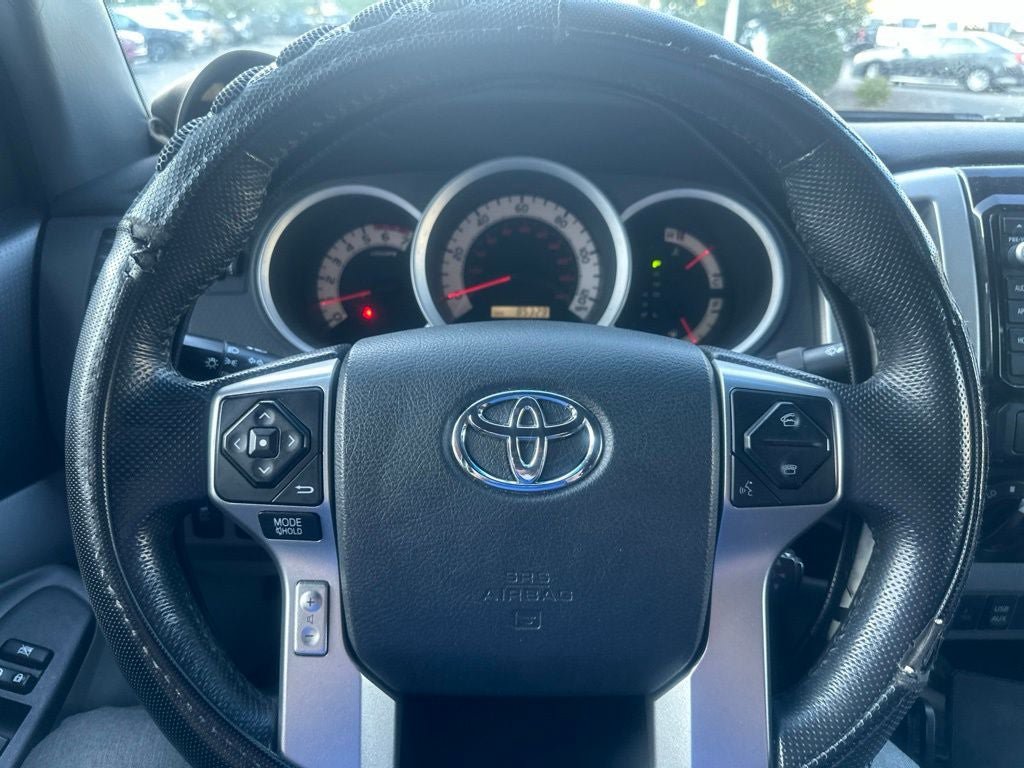 Used 2015 Toyota Tacoma 4x4 Double Cab w/ TRD Off-Road Package image 6