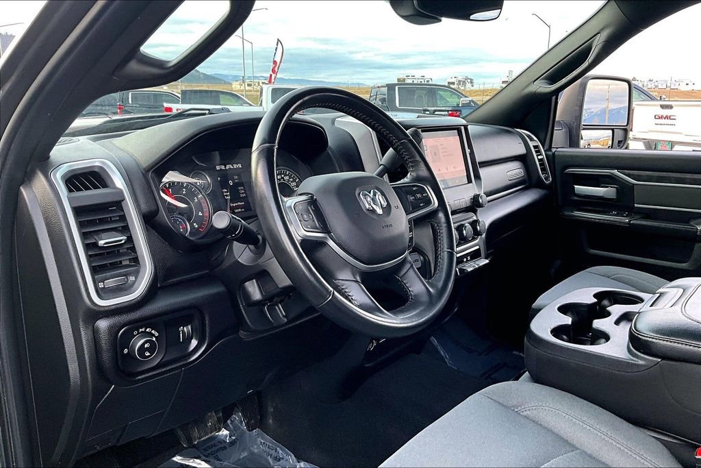 Used 2024 RAM 3500 Big Horn image 14