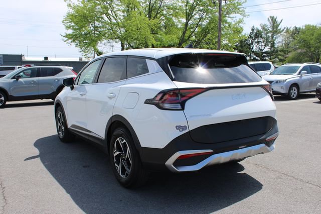 Used 2023 Kia Sportage LX FWD image 39