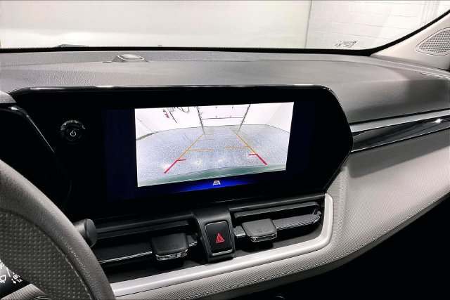 Used 2024 Chevrolet TrailBlazer LS FWD image 14