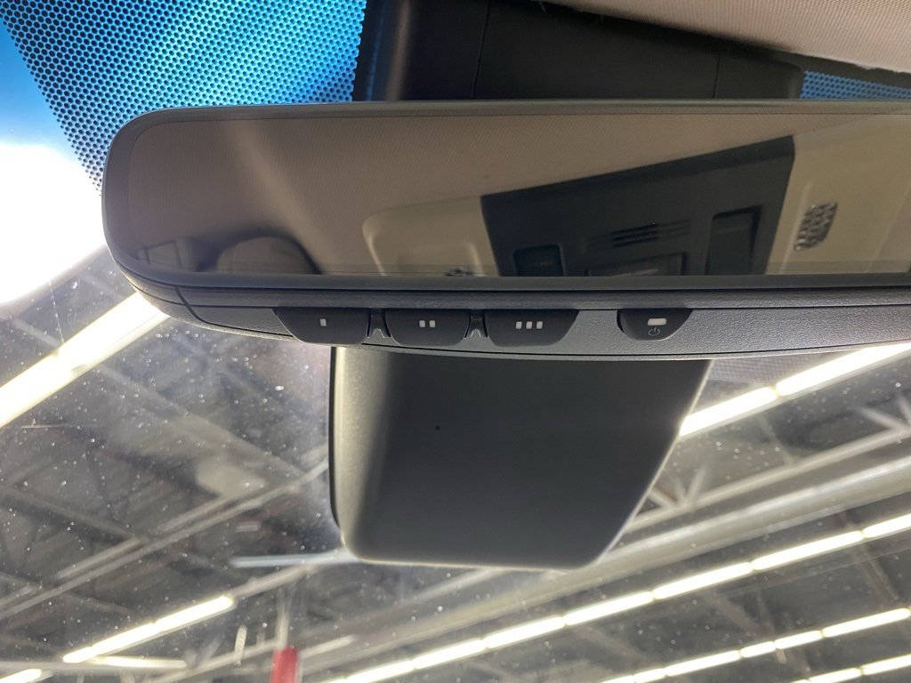 Used 2019 Toyota Avalon Limited w/ Advanced Safety Package image 30