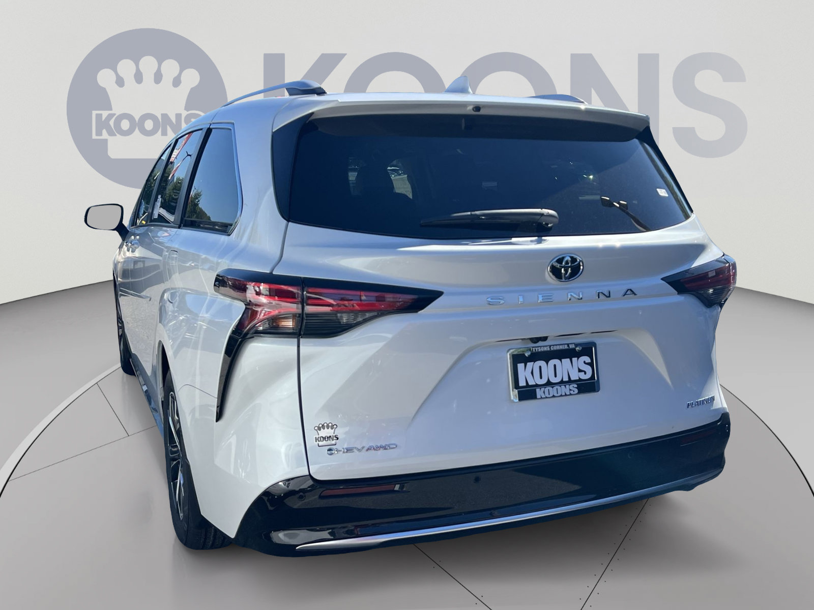 New 2026 Toyota Sienna Platinum AWD/4WD image 4